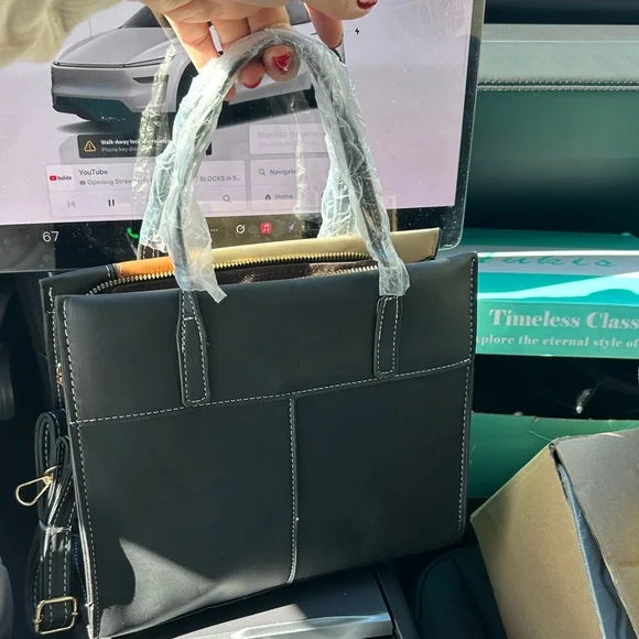 Vesasan Gaohn bag - Picture 4 of 8